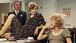 Huit heures ne font pas un jour (Fassbinder)