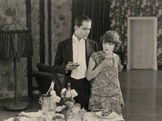 Paris en cinq jours - Nicolas Rimsky, Pière Colombier - 1925 - Collections La Cinémathèque française