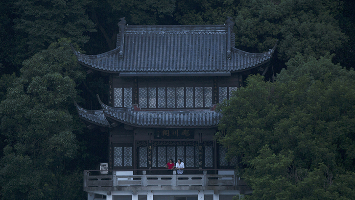 Dwelling in the Fuchun Mountains