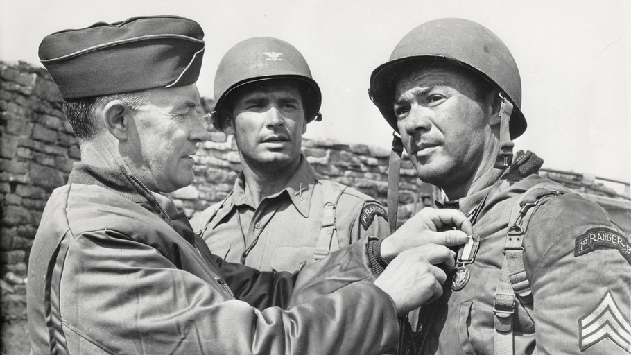 Les Commandos passent à l'attaque