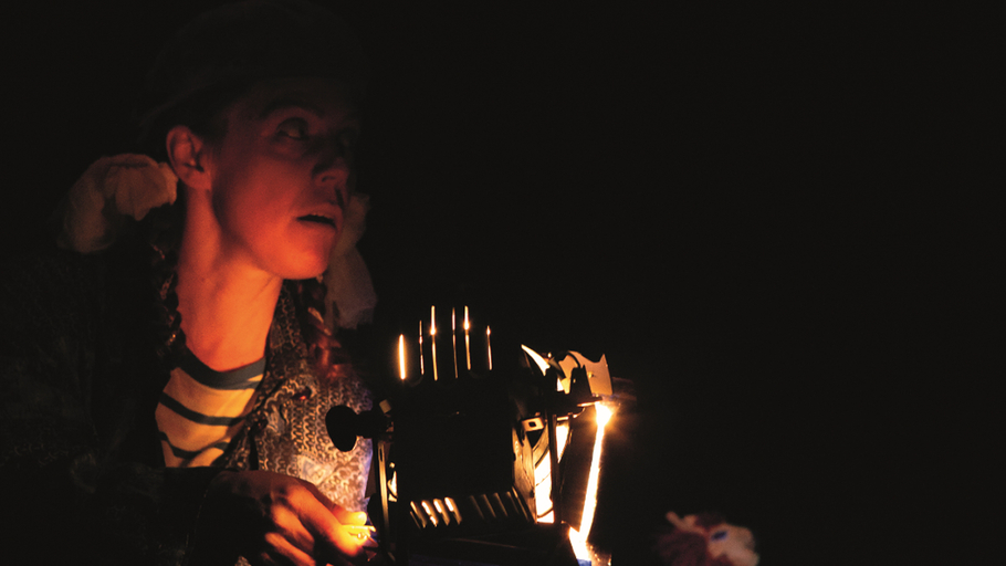 Ciné-spectacle Lila Lumière (3-6 ans) – Jusqu'au bout de la nuit