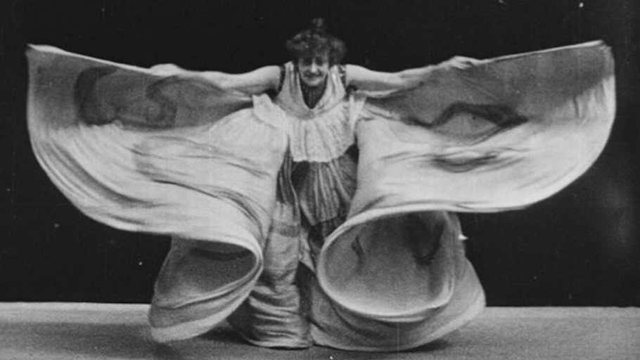 Lina Esbrard, danse serpentine