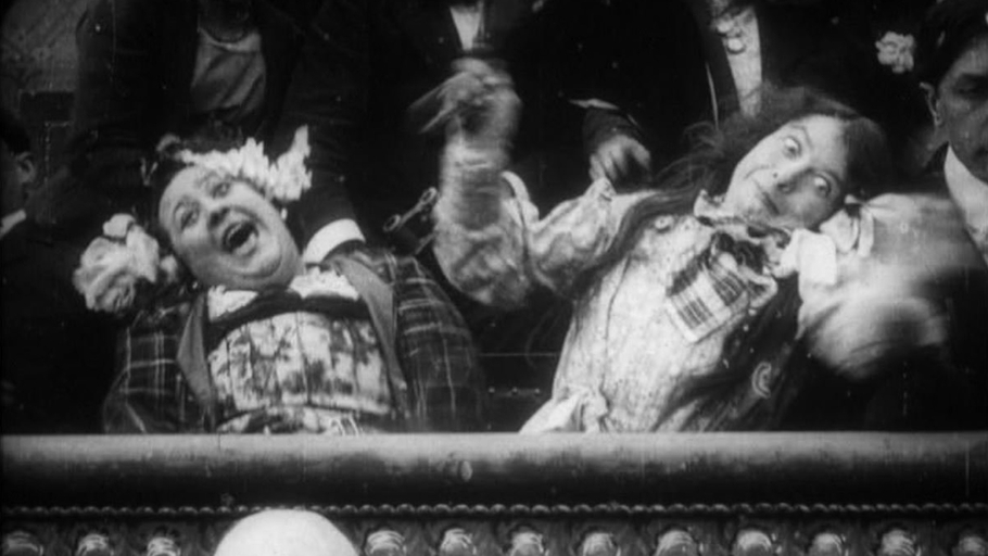 Rosalie et Léontine vont au théâtre