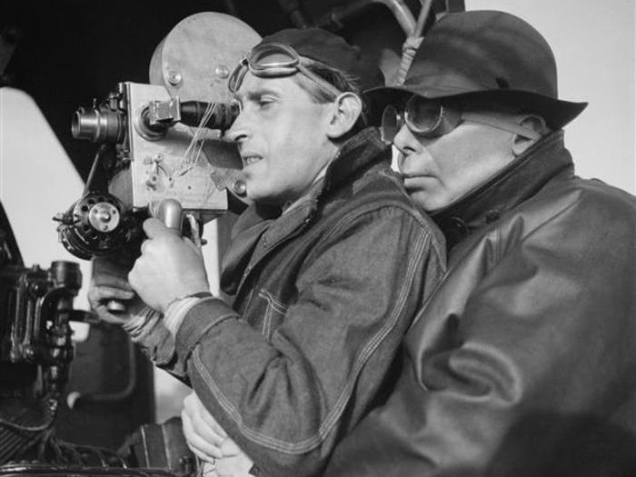 Jean Renoir et Curt Courant sur le tournage de La Bête humaine (Photo Sam Levin)