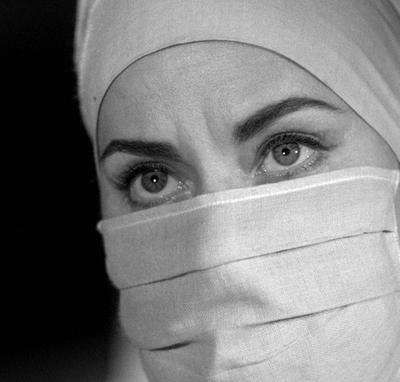 Au scalpel : 13 films sur la chirurgie faciale