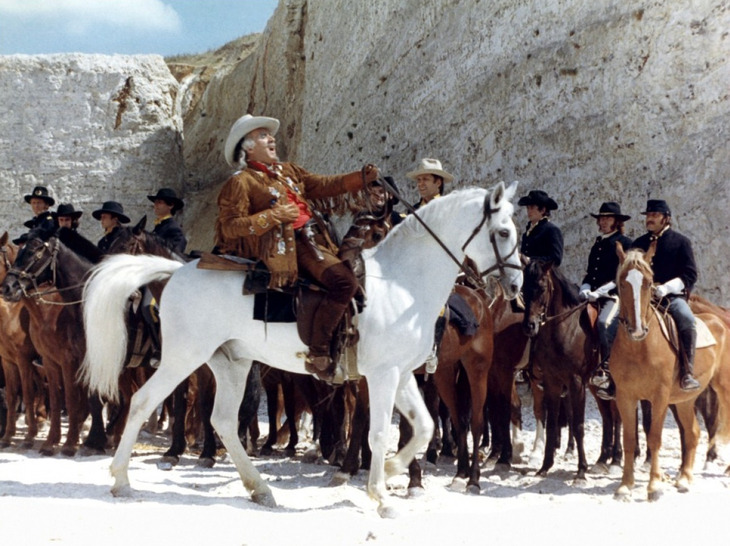 Michel Piccoli (Buffalo Bill)