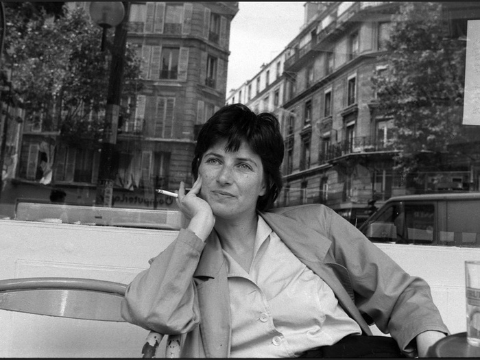 Portrait de Chantal Akerman, 1985 (photographie © Jean Ber – Fondation Chantal Akerman)