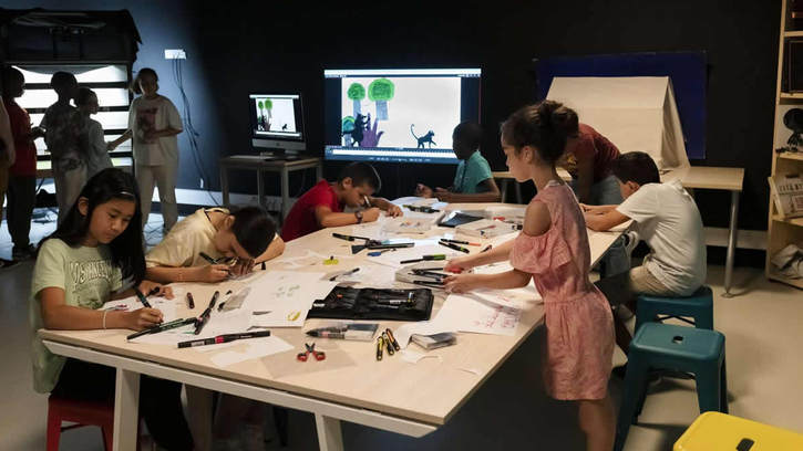 Les petits cinéastes d'animation (8-11 ans) – cycle de 30 ateliers à l'année (2023-24)