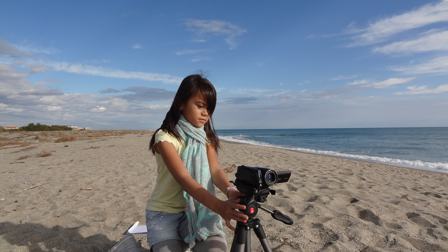 Au loin s'en vont les nuages, les enfants du monde filment le climat : 6