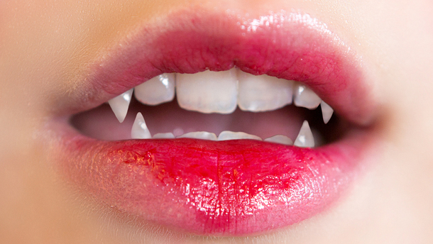 Vampires 1600x1200 