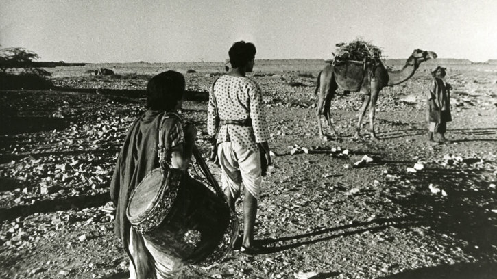 Goopy le chanteur et Bagha le joueur de tambour