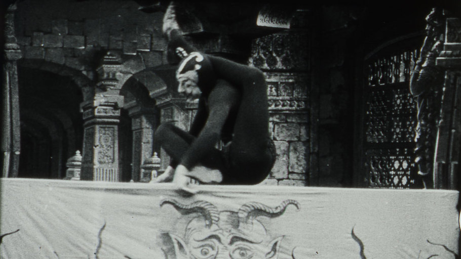 L'Infernal contorsionniste