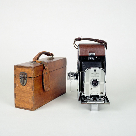 Caméra Argentique Kodak Cine 8 Mm - Tourelle Automatique - Appareil De Cinéma Vintage