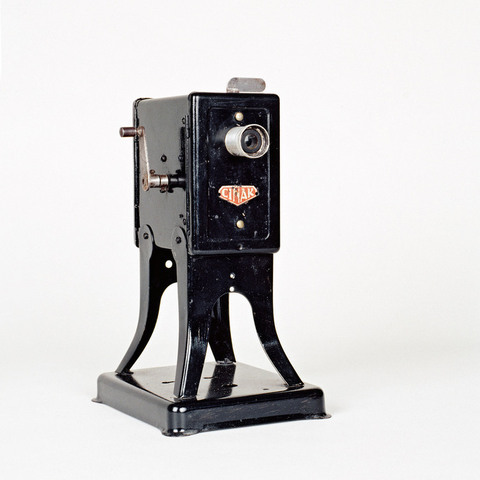Projecteur de film antique image stock. Image du cinéaste - 219467151