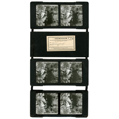 Photographie - « Plus de 200 modèles d'appareils photo Kodak , Zeiss