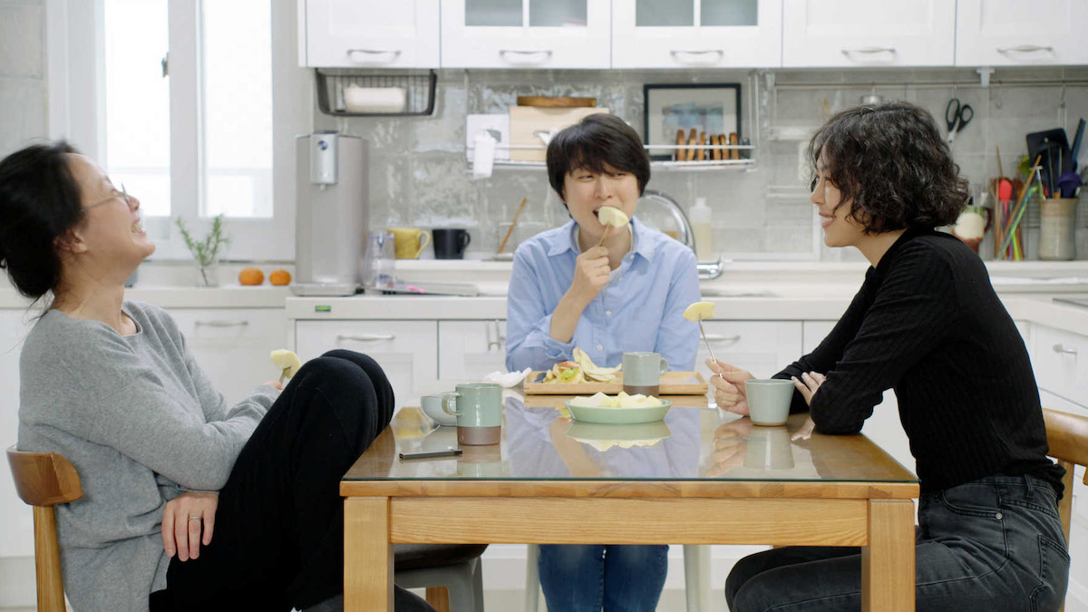La Femme qui s'est enfuie (Hong Sang-soo, 2020) - La Cinémathèque française