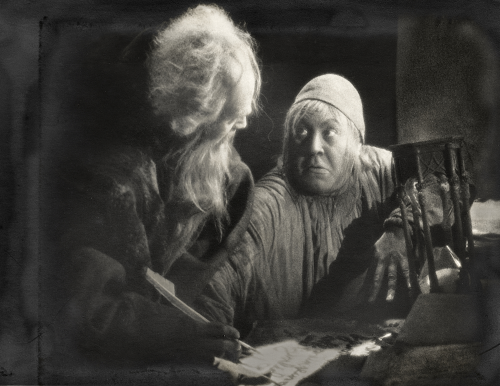 1. Image from The Bible of Murnau’s Faust, digitized and processed by Stéphane Dabrowski © La Cinémathèque française, Paris 1. Image from The Bible of Murnau’s Faust, digitized and processed by Stéphane Dabrowski © La Cinémathèque française, Paris