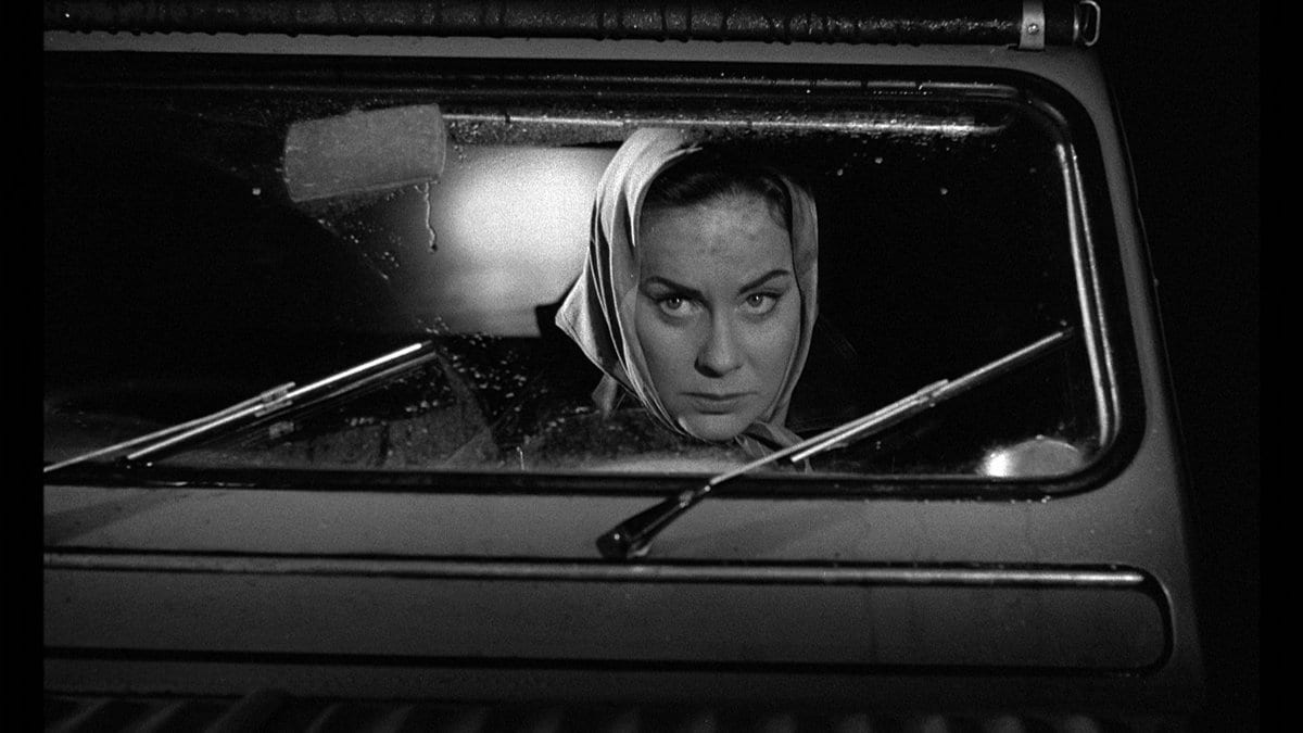 Alida Valli dans Les Yeux sans visage