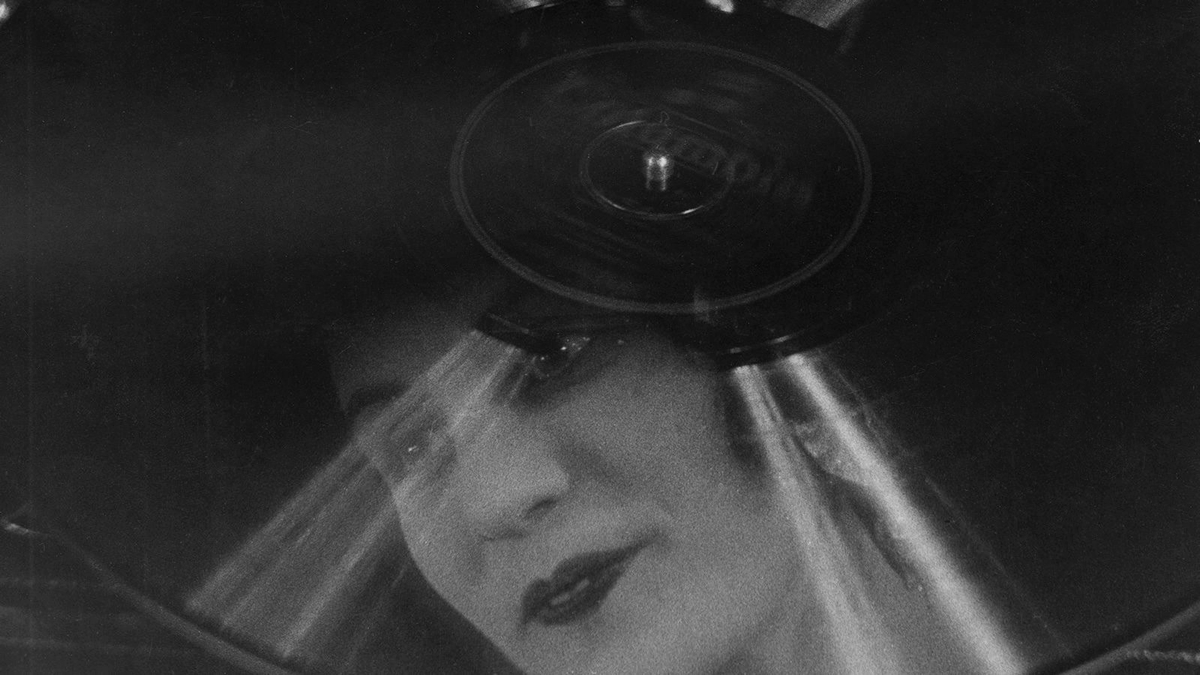 Disque 957 (Germaine Dulac, 1928) La Cinémathèque française
