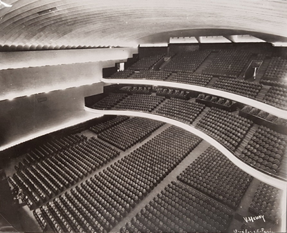Intérieur du Gaumont Palace - Photographie de V Henry (non datée)