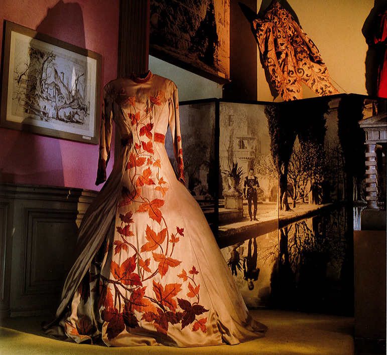 La robe d'Elizabeth Taylor au musée du cinéma